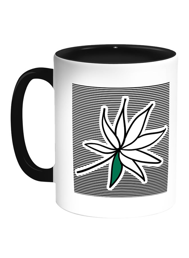 ديكالاك قدح قهوة - زهور أبيض/ أسود