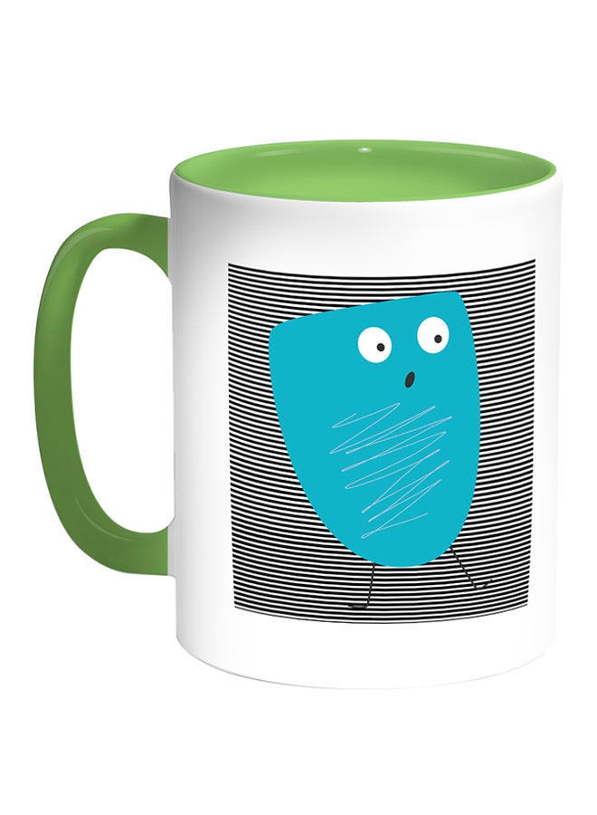 قدح قهوة برسم مطبوع لكائن فضائي كارتوني أبيض/أخضر