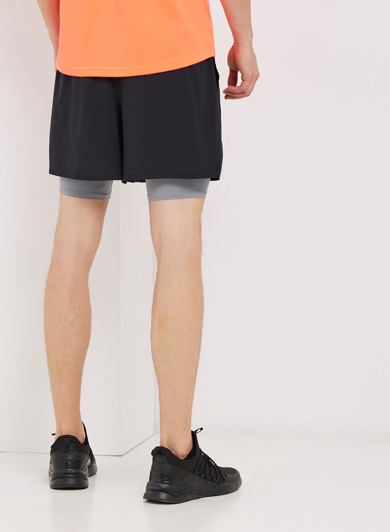 Qualifier Shorts Black