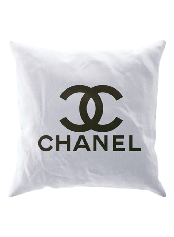 غطاء وسادة مطبوع بكلمة "Chanel" أسود/ أبيض 40X40Ø³Ù†ØªÙŠÙ…ØªØ±