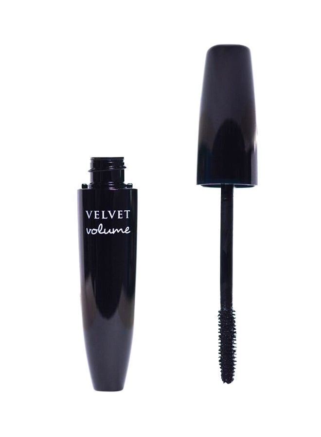 Chelsea Beautique 3D Velvet Volume Mascara Black  - Image 1