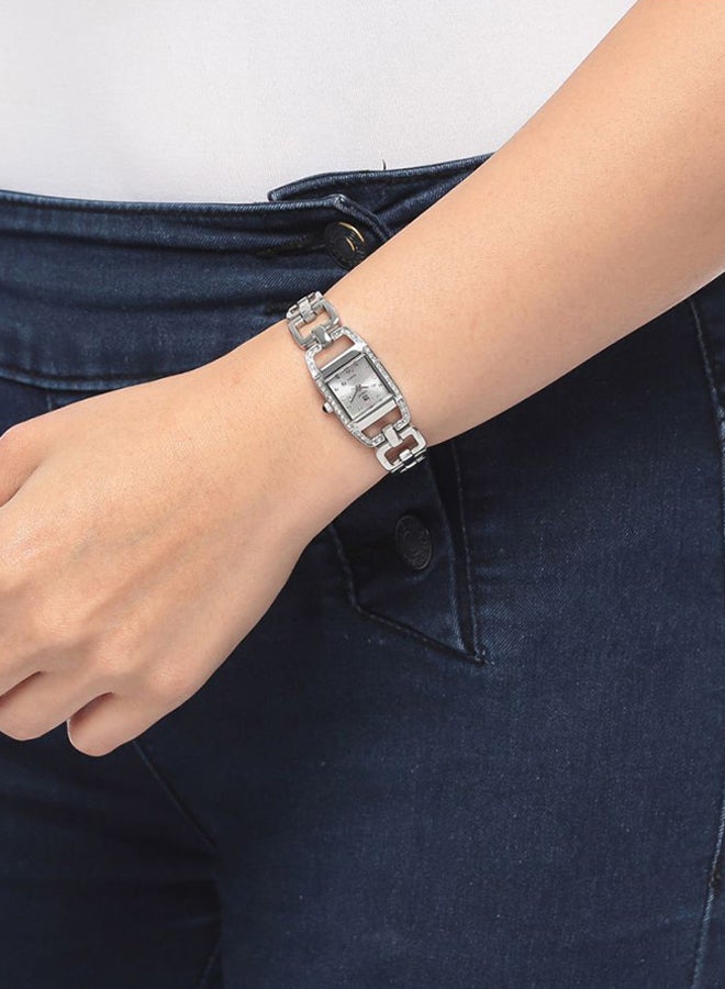 جينيفال من سويسرا ساعة بعقارب وسوار من الإستانلس إستيل مقاومة للماء طراز GBS814WW للنساء - Image 4