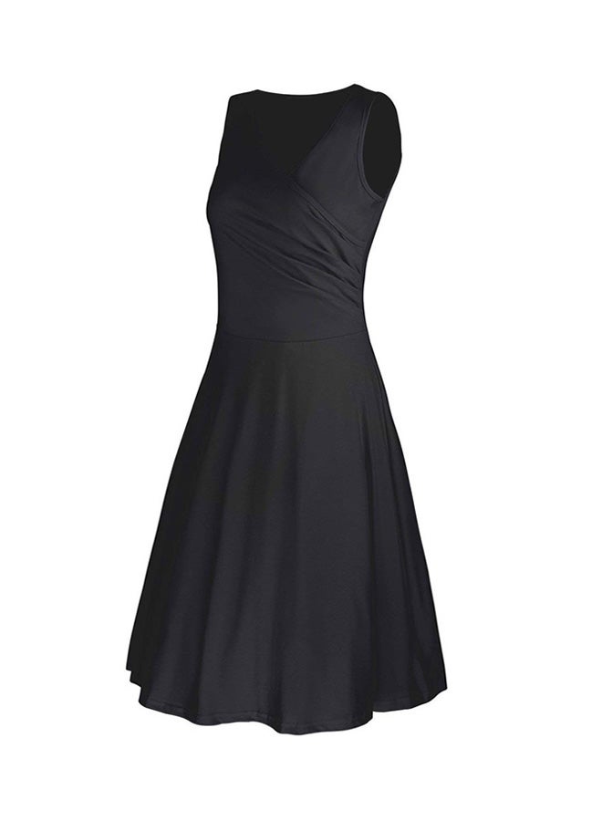 V-Neck Sleeveless Dress Black - Image 3