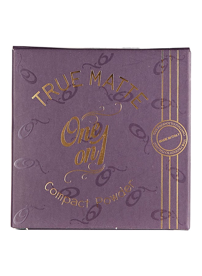 One on 1 TrueMatte Compact Powder 52 Sand - Image 3