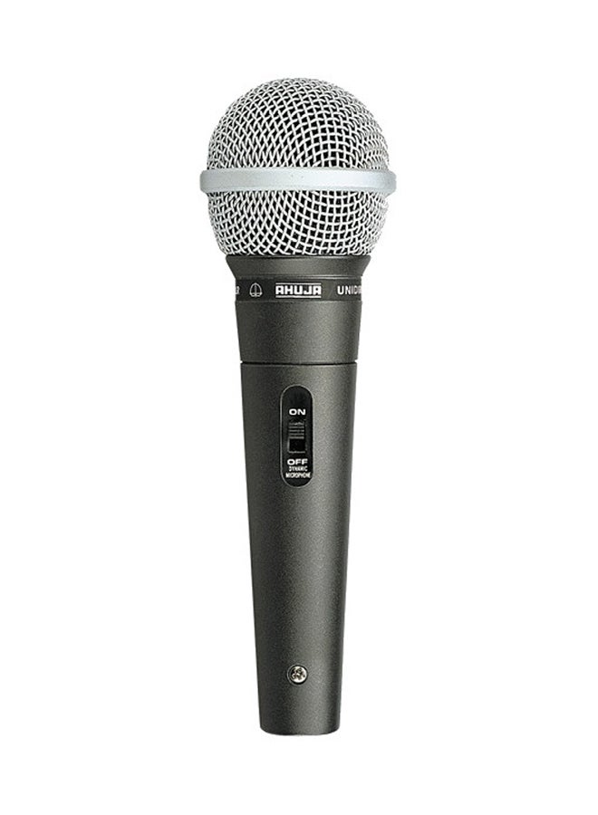 ميكروفون بسلك أسود