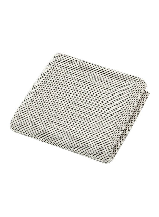 Generic Chilling Absorbent Towel 51.2grams - Image 2
