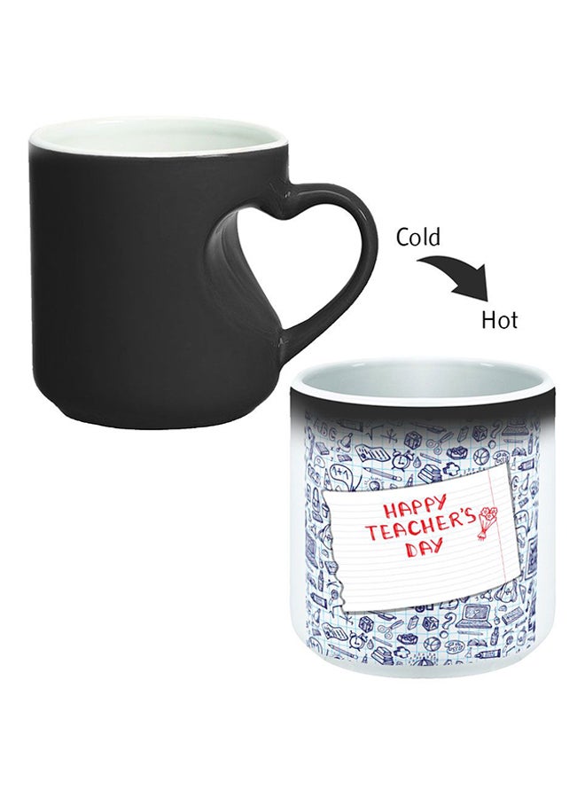 ديكالاك كوب سحري من السيراميك مزود بمقبض على شكل قلب بتصميم منحنٍ إلى الداخل أسود/ أبيض - Image 2