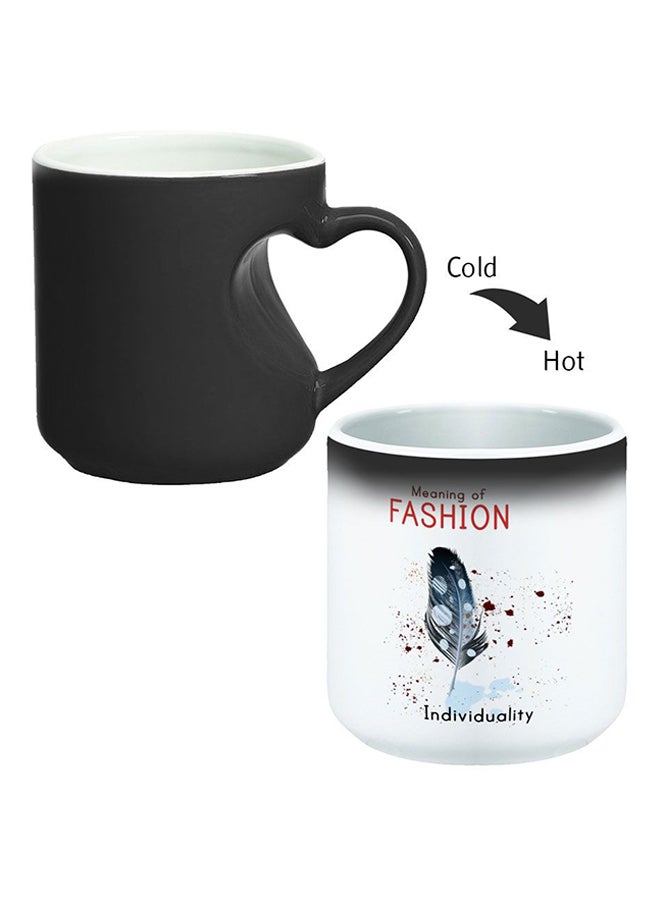 ديكالاك كوب سحري من السيراميك مزود بمقبض على شكل قلب بتصميم منحنٍ إلى الداخل أسود/ أبيض - Image 2