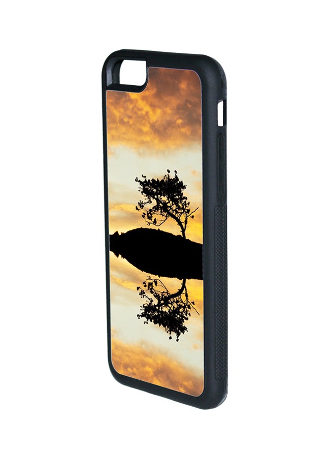 ديكالاك غطاء حماية واقٍ بطباعة ثنائية الأبعاد لهاتف أبل آيفون 7 شجرة مع منظر غروب الشمس في السماء - Image 2