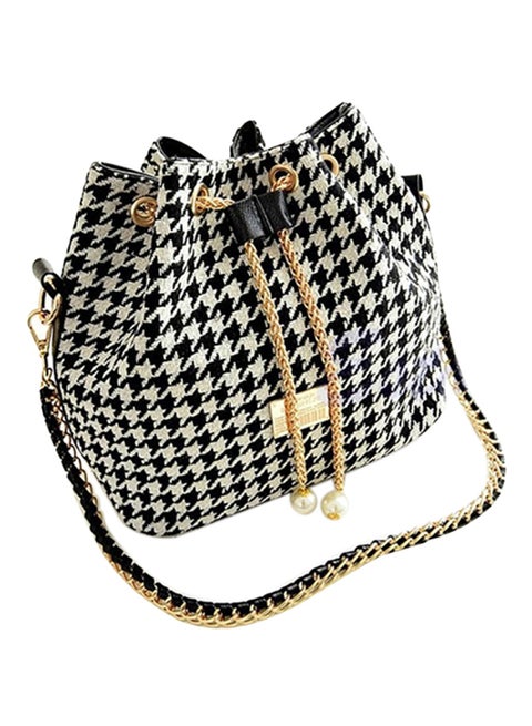 حقيبة يد باكت بحزام سلسلة أسود