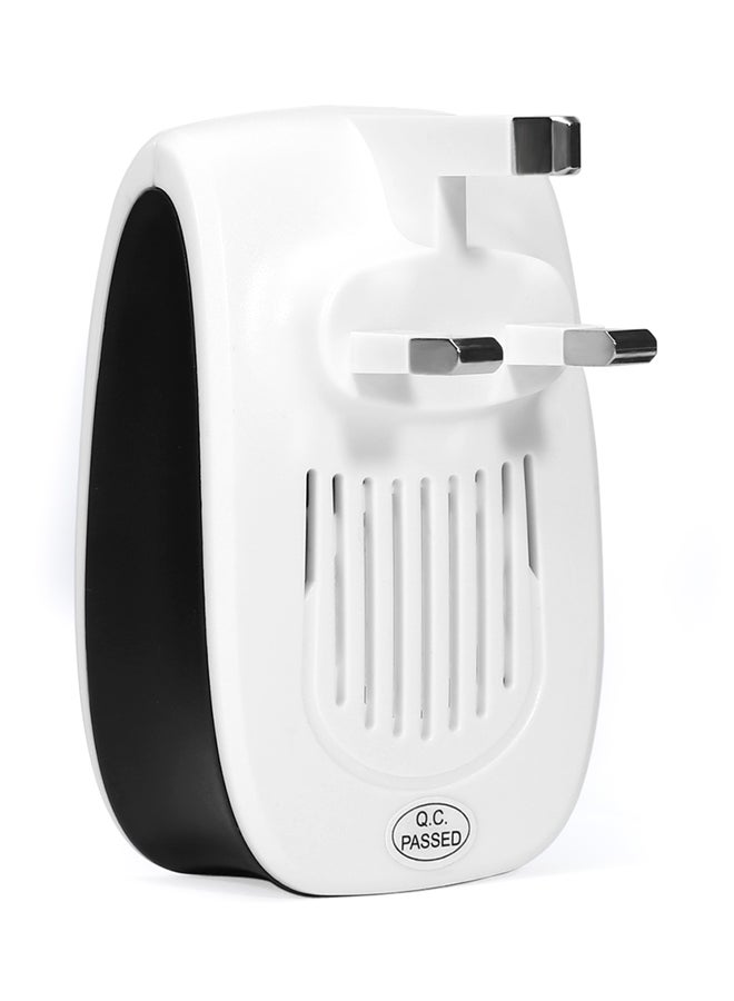 فاميروزا طارد حشرات إلكتروني متعدد الأغراض أبيض/ أسود 9.5x5.5x6.5سم - Image 2