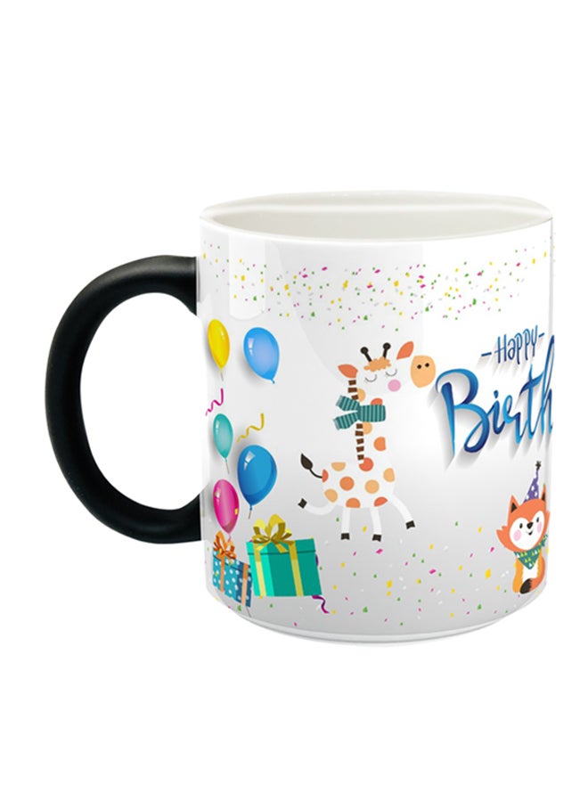 مج قهوة مطبوع بعبارة "Happy Birthday" أسود/ أبيض/ أزرق