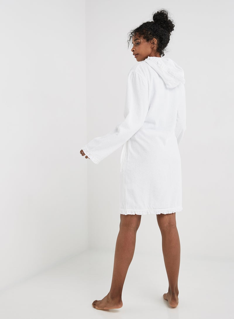 رداء استحمام ماليكا بغطاء للرأس أبيض - Image 4