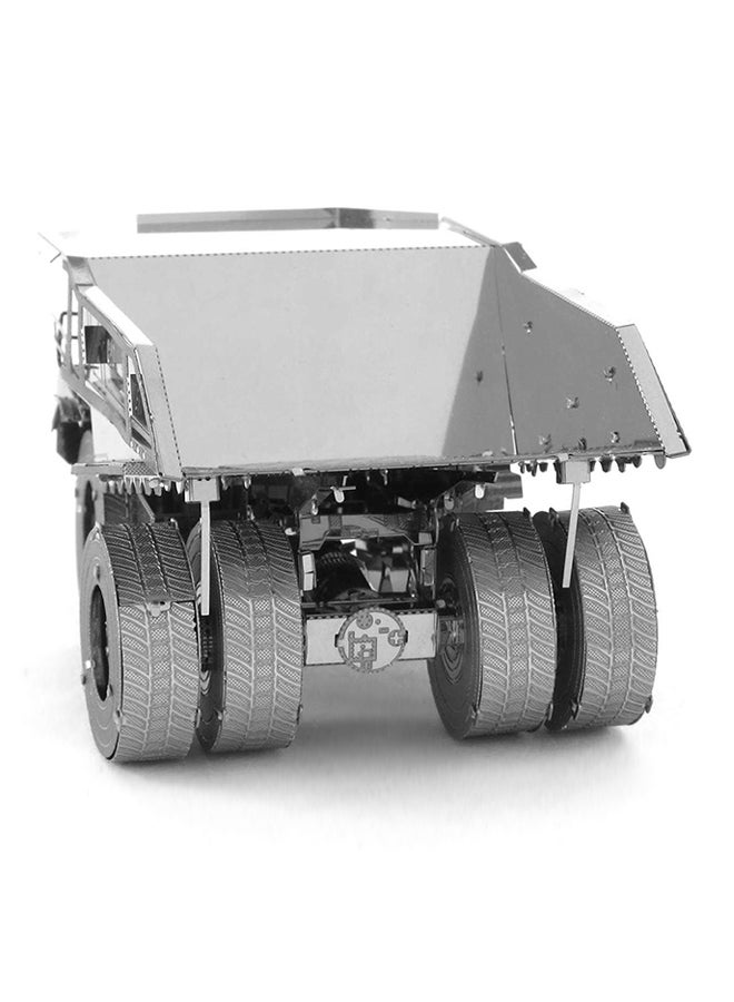 Flytec - 3D Tractor Model Kit - Image 1