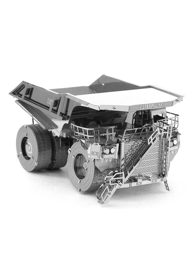 Flytec - 3D Tractor Model Kit - Image 1