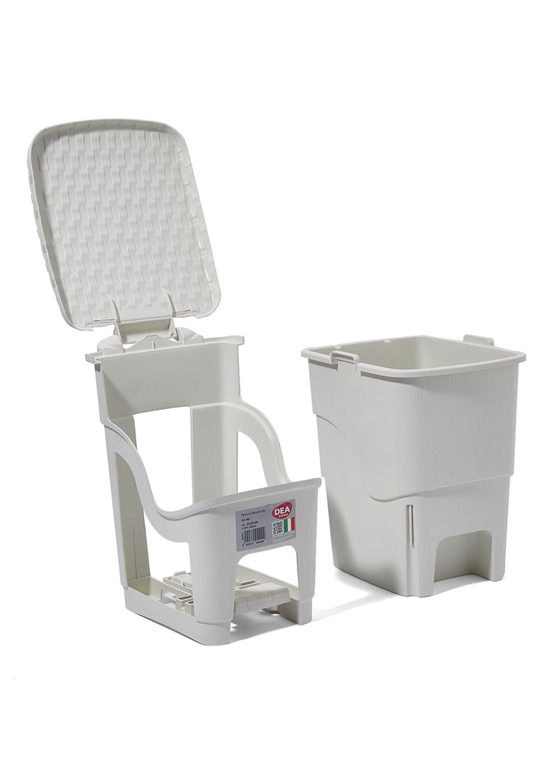 DEA HOME Rattan Pedal Trash Bin Off White 6Liters  - Image 2