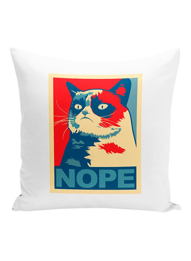 وسادة زينة بطباعة قطة كلاسيكية عابسة وعبارة "NOPE" أبيض/أزرق/أحمر 16x16بوصة - Image 1