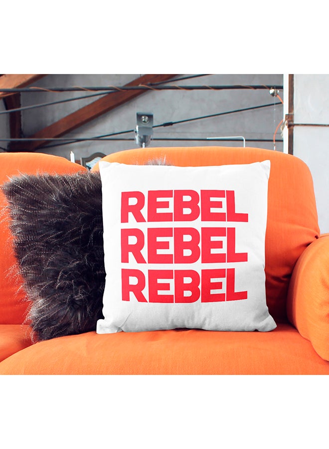 وسادة زينة مطبوع عليها عبارة Rebel Rebel Rebel أبيض/أحمر 16x16بوصة - Image 3