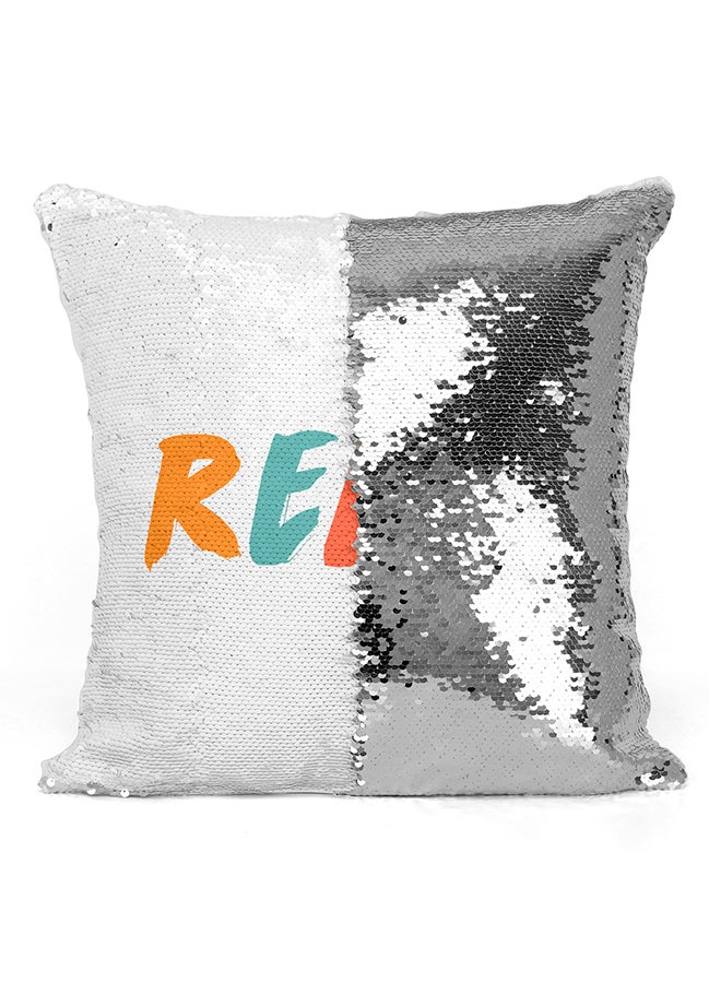 وسادة للديكور مزينة بالترتر مطبوع عليها كلمة مقتبسة عن التأمل "Relax" أبيض/فضي/أخضر 16x16بوصة - Image 2