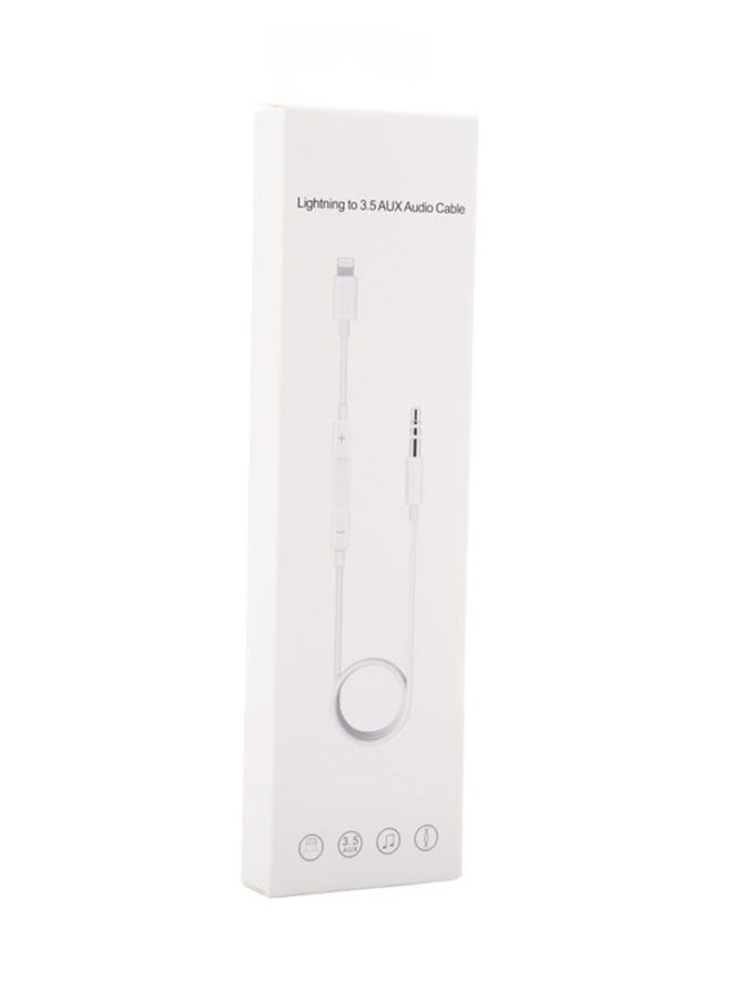 Casni - Lightning Port To Aux Jack 3.5 mm Adapter White - Image 1