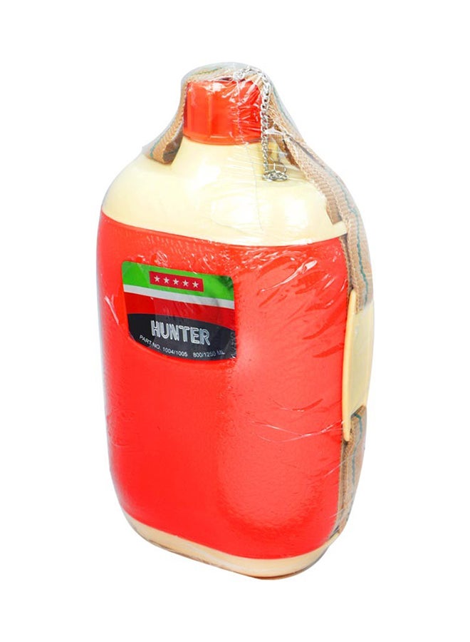 Hunter's Gourmet Plastic Water Bottle Red/Beige 1100ml  - Image 1