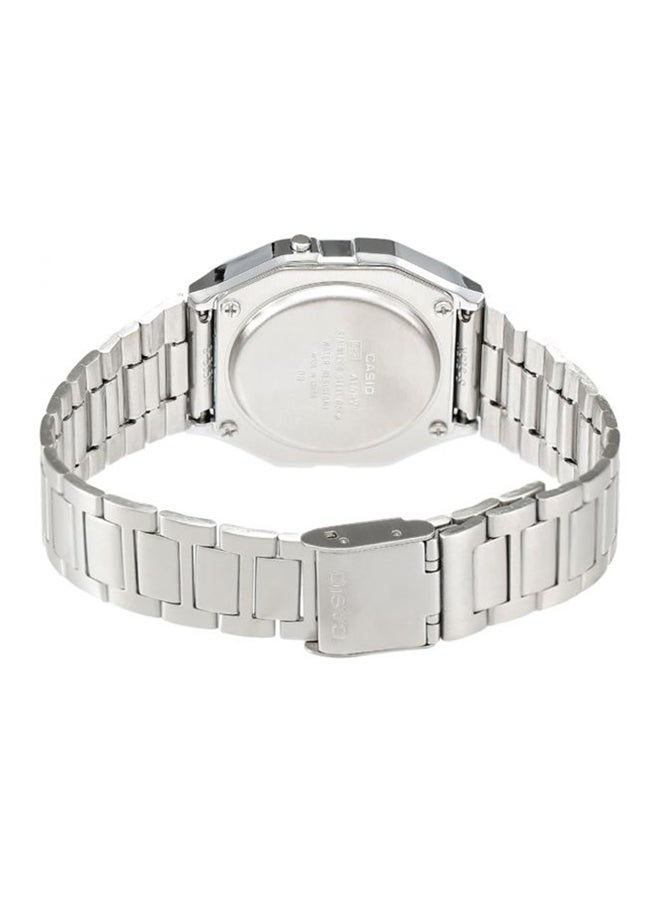 كاسيو ساعة يد رقمية بسوار من الإستانلس ستيل طراز A 158 WA-1 - قياس 33 مم - لون فضي للنساء - Image 2