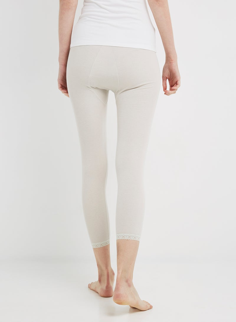 سلاجر بنطال ضيق مزين بالدانتيل بيج - Image 3