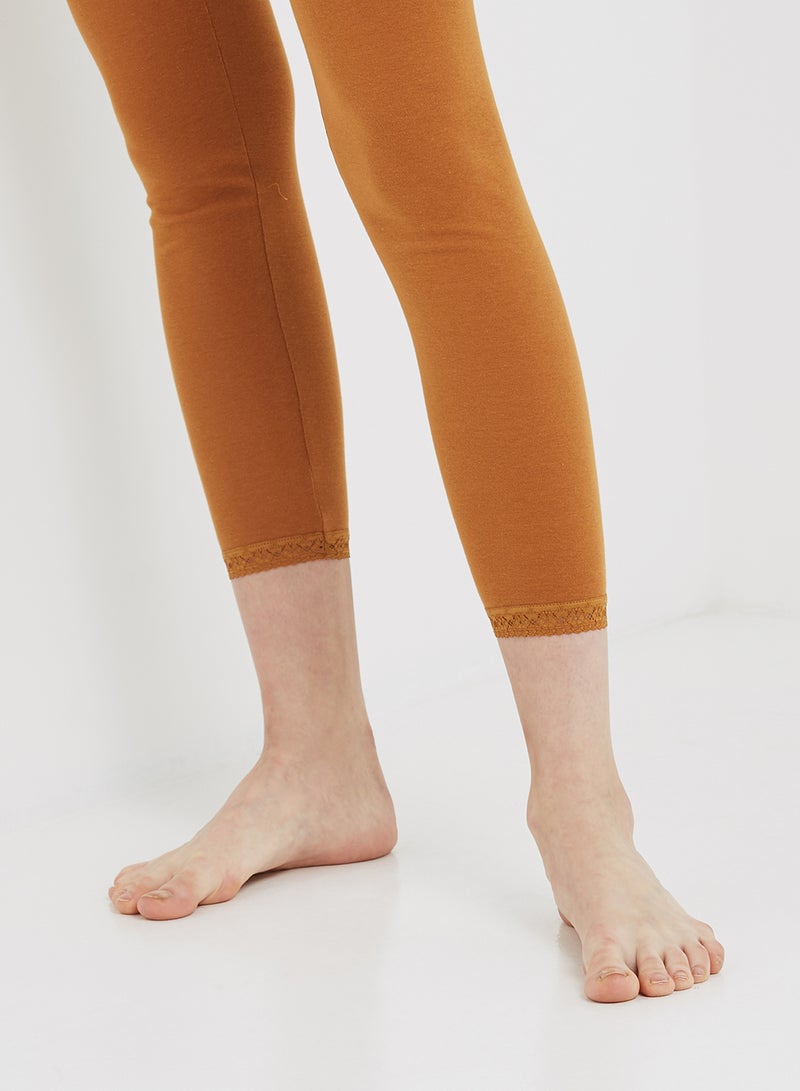 سلاجر بنطال ضيق مزين بالدانتيل بني - Image 4