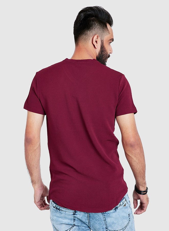 تي شيرت بأكمام قصيرة خمري - Image 2