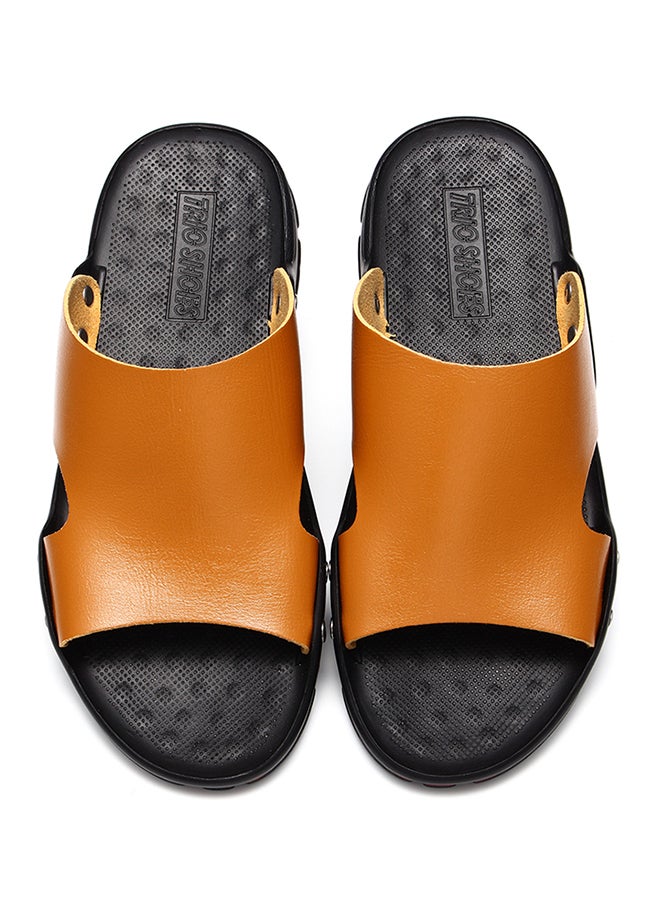 Plastic Slip-On Arabic Sandals Orange  - Image 3