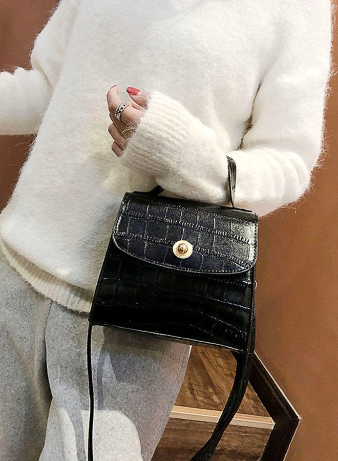 Flap Closure Crossbody Bag Black  - Image 2