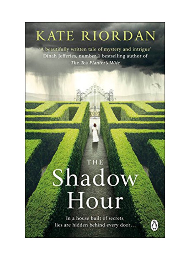 The Shadow Hour paperback english - 25 Feb 2016 