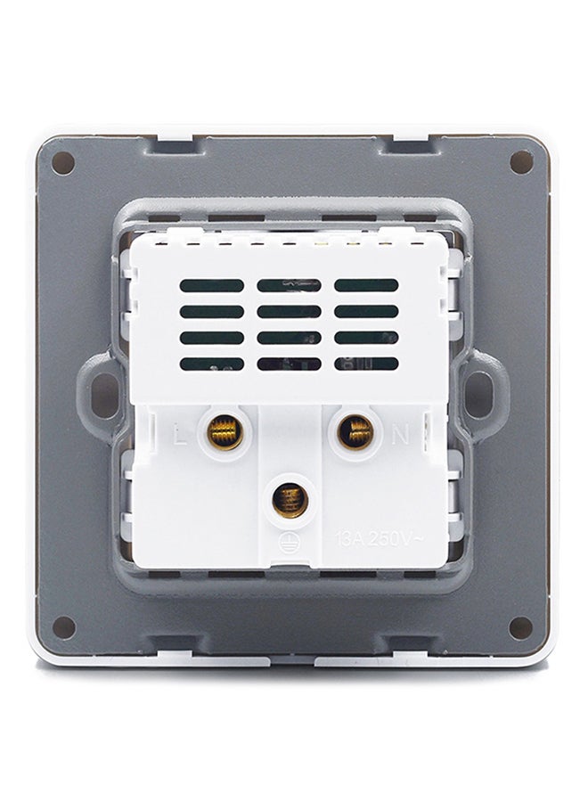 شاربدو مقبس حائط لإمداد الطاقة مزود بمنفذي USB أبيض 8.6x8.6Ø³Ù†ØªÙŠÙ…ØªØ± - Image 4