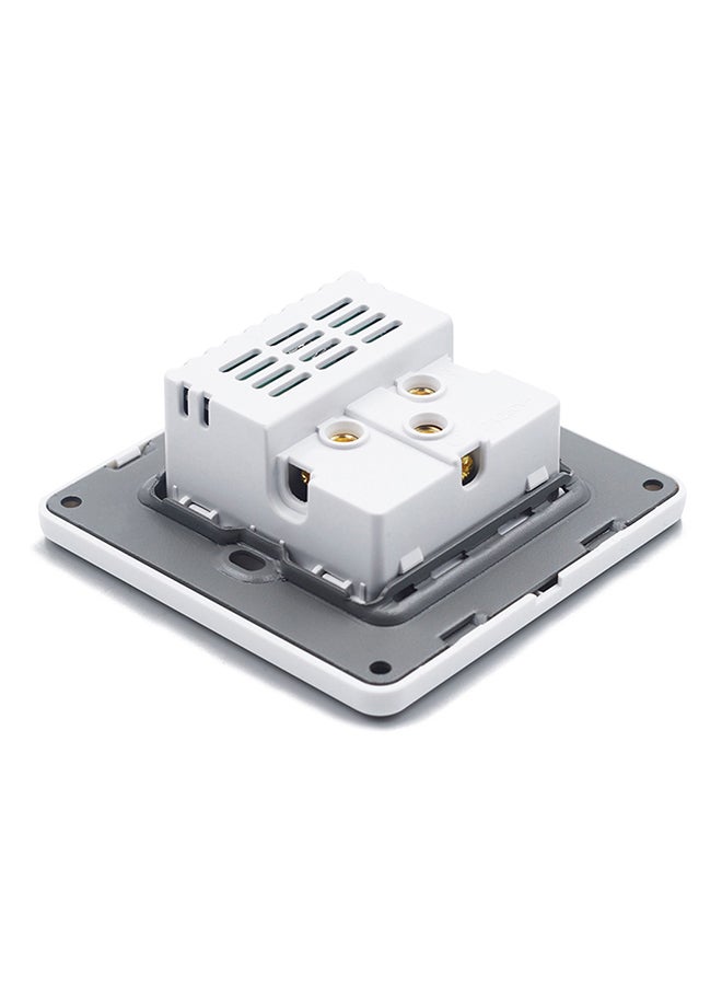 شاربدو مقبس حائط لإمداد الطاقة مزود بمنفذي USB أبيض 8.6x8.6Ø³Ù†ØªÙŠÙ…ØªØ± - Image 5