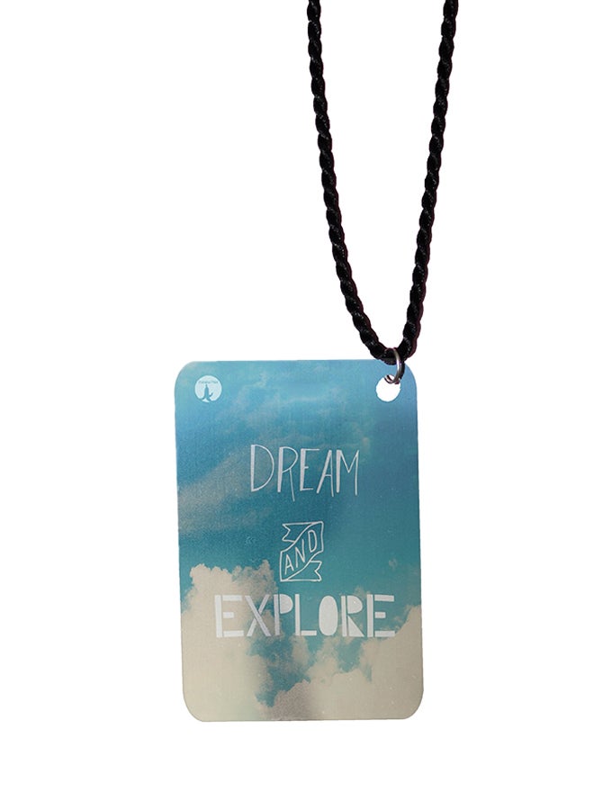 بي بي دلاية قلادة معدنية بتصميم مكتوب عليها عبارة Dream And Explore 