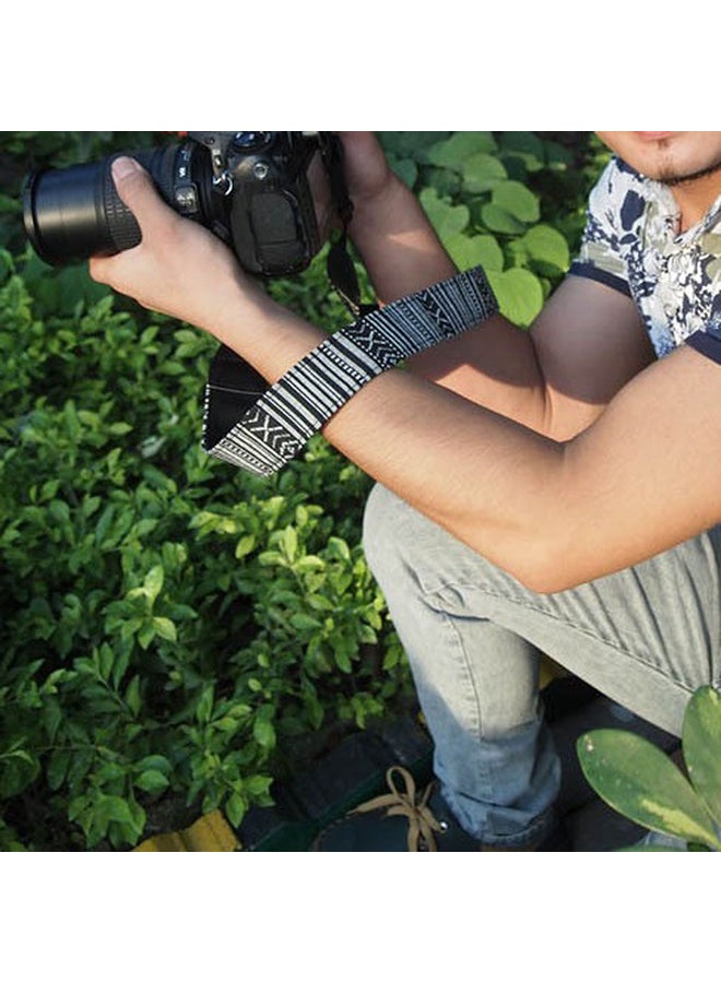 Camera Shoulder Neck Strap Black/White  - Image 4