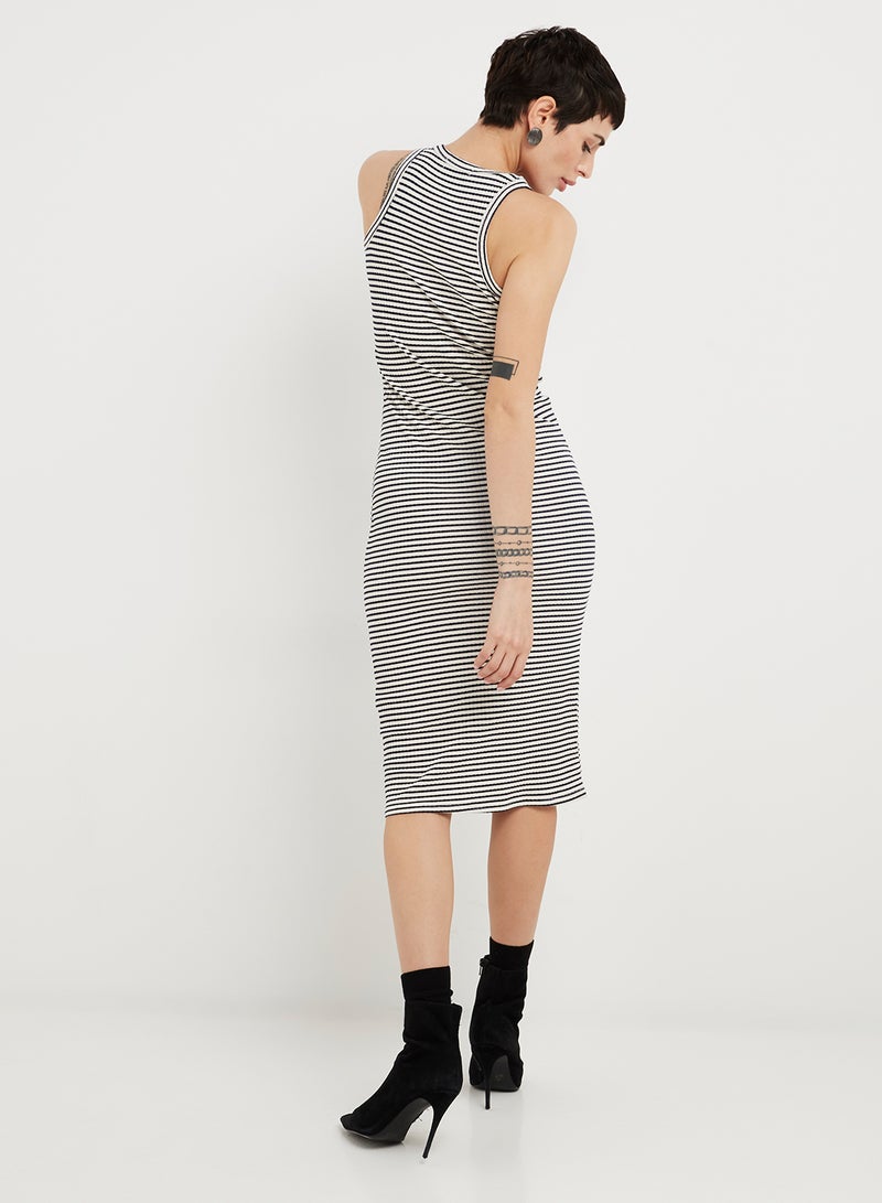 keguay Unique Accent Midi Dress White/Blue  - Image 2
