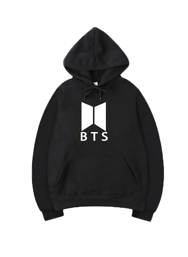 شاربدو هودي بتصميم سادة أسود - Image 1