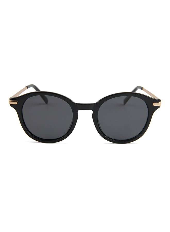 Veil UV Protected Sunglasses  - Image 2