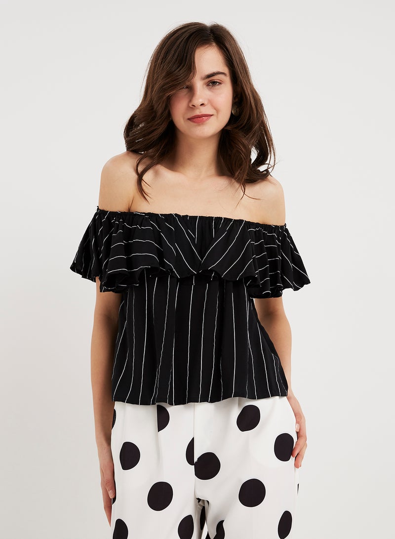 keguay Off Shoulder Top Black  - Image 1