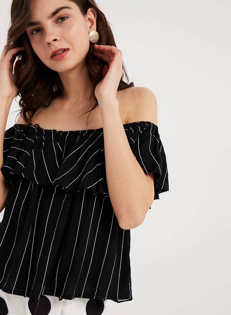 keguay Off Shoulder Top Black  - Image 4