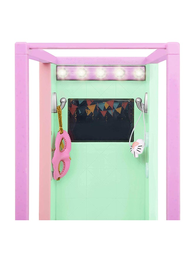 Glitter Girls Doll Photo Booth Set - Image 3