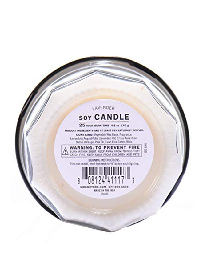 مسز مايرز كلين داي شمعة معطرة من الصويا - برائحة اللافندر ووزن 4.9 أوقية - Image 2