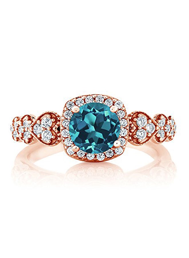 GEM STONE KING 18K Rose Gold Plated Silver London Blue Topaz Ring 1.07 Ctw Round Gemstone Birthstone  - Image 2