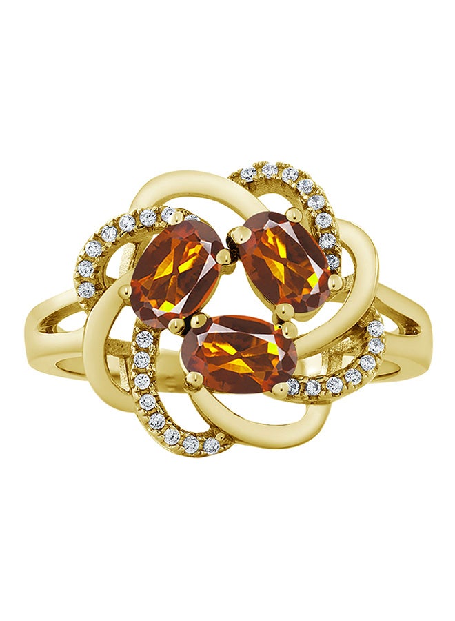 جم ستون كينج خاتم مصنوع من الفضة ومطلي بالذهب عيار 18 قيراط ومرصع بحجر السترين بلون أحمر وبرتقالي ووزن 1.57 قيراط بتصميم بيضاوي من جيم ستون كينج - Image 1