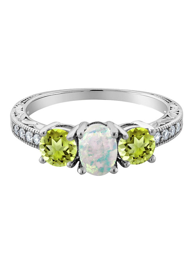 جم ستون كينج حلق من الفضة الإسترليني عيار 925 مرصع بالزبرجد الأخضر والأوبال الأبيض المحاكي للكابوشون بتصميم بيضاوي عيار 1.75 قيراط من جيم ستون كينج - Image 1