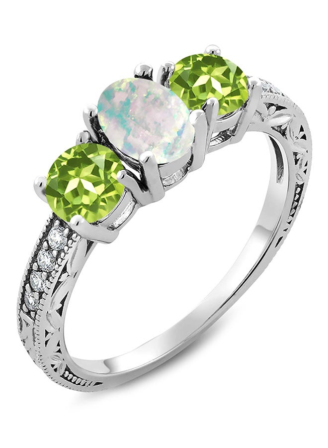 جم ستون كينج حلق من الفضة الإسترليني عيار 925 مرصع بالزبرجد الأخضر والأوبال الأبيض المحاكي للكابوشون بتصميم بيضاوي عيار 1.75 قيراط من جيم ستون كينج - Image 2
