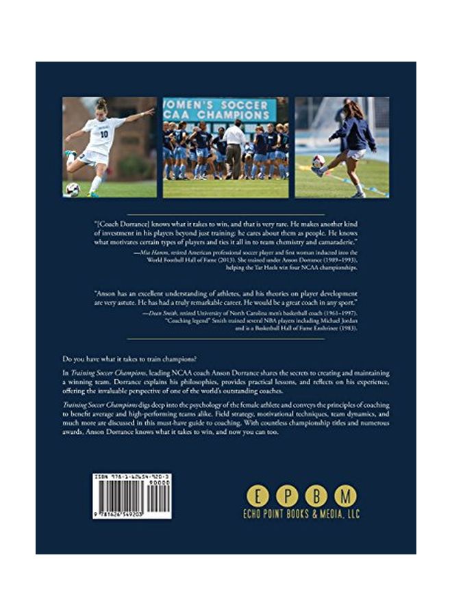 Training Soccer Champions paperback english - 23 Jan 2014  - Image 2