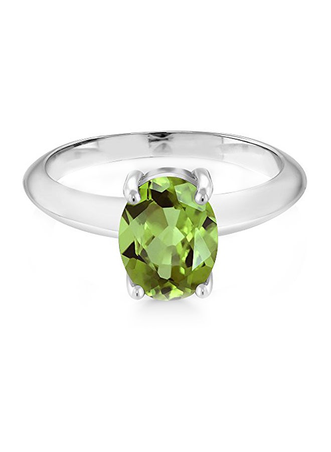 GEM STONE KING Sterling Silver Oval Peridot Birthstone Ring - Image 2