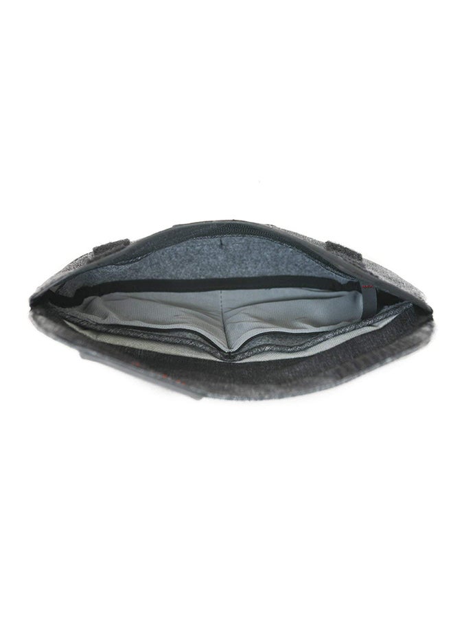 Peak Design Field Pouch BP-BL-1 Charcoal  - Image 2